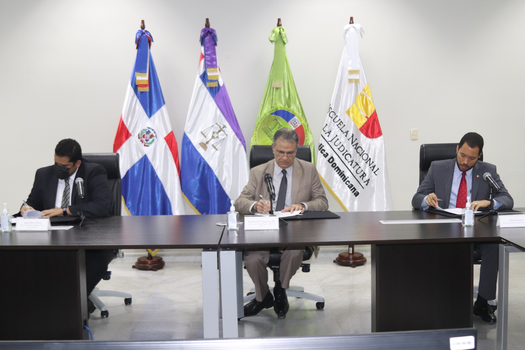 Poder Judicial y Tribunal Superior Electoral firman acuerdo para desarrollar acciones de fortalecimiento institucional