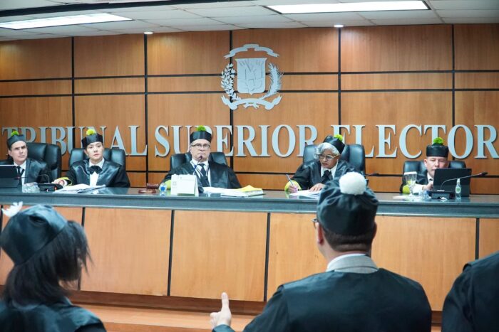 TSE rechaza impugnación contra resolución JCE que buscaba despojar candidatura diputado Rafael Tobías Crespo, de Fuerza del Pueblo
