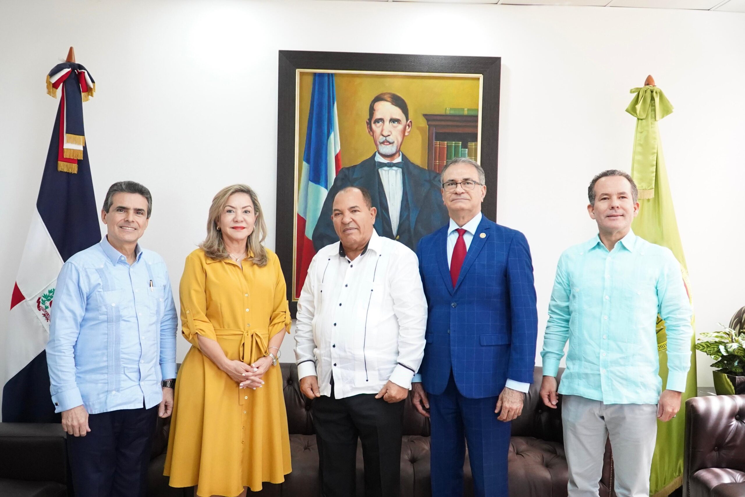 Fortalecen relaciones el TSE y el consulado dominicano en Puerto Rico