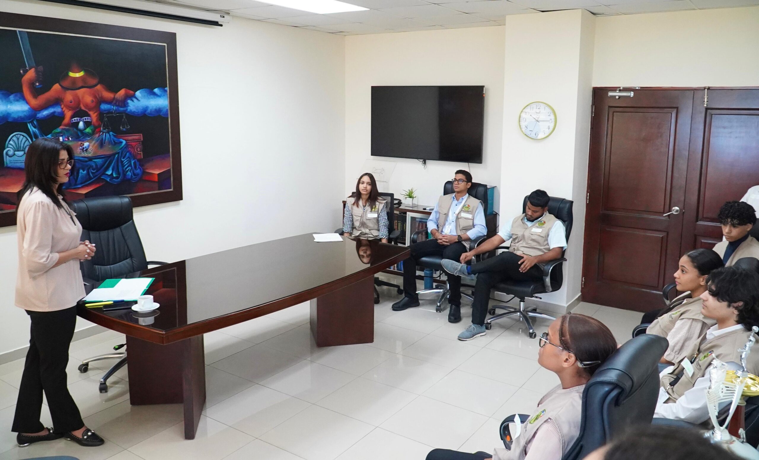 Imparten capacitaciones a jóvenes programa "Enséñame a Trabajar", del TSE