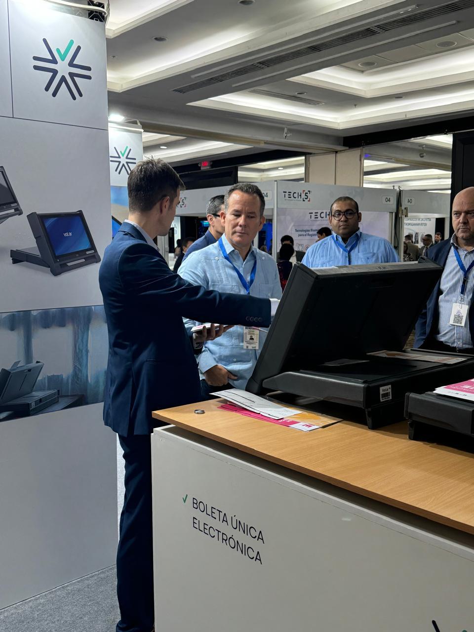 Tribunal Superior Electoral participa en el Congreso Internacional de Tecnología Electoral 2024