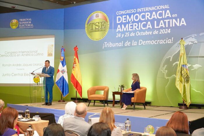 Congreso Internacional Democracia en América Latina