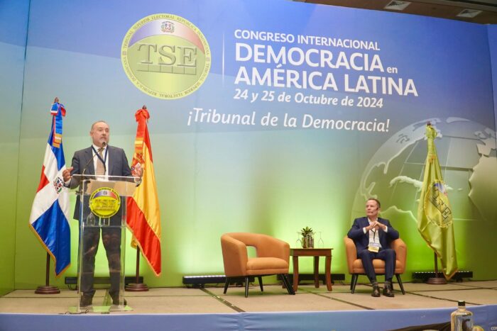 Congreso Internacional Democracia en América Latina