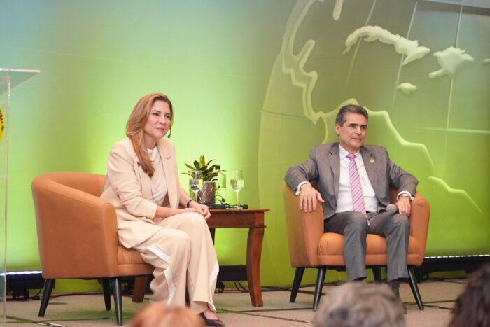 Congreso Internacional Democracia en América Latina