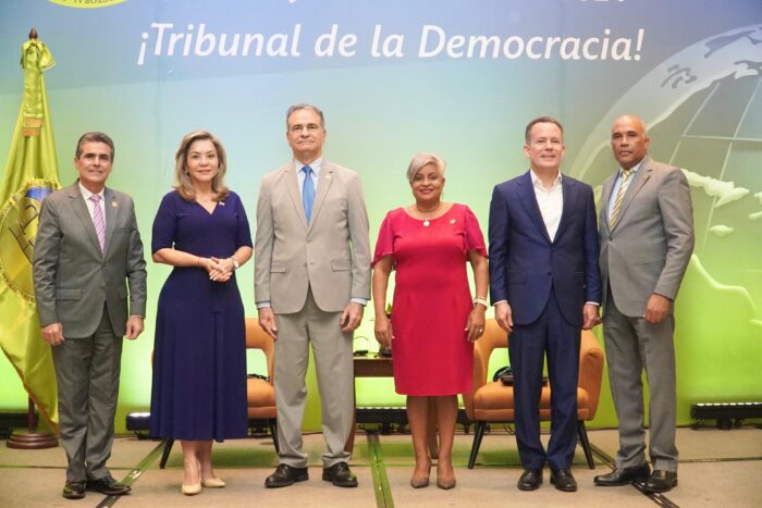 Congreso Internacional Democracia en América Latina