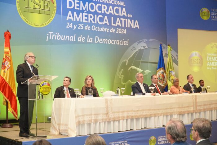 Congreso Internacional Democracia en América Latina