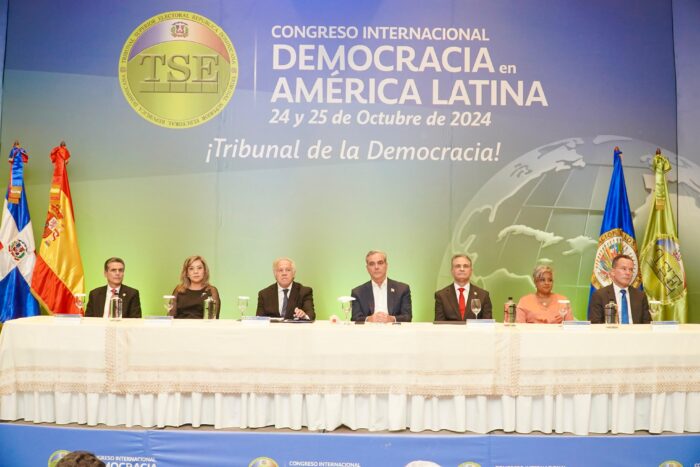 Congreso Internacional Democracia en América Latina