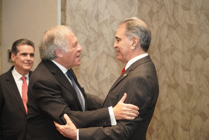 Congreso Internacional Democracia en América Latina