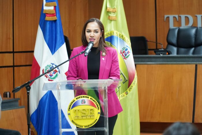 Graduacion Diplomado de “Rectificación de Actas del Estado Civil y Procedimientos de Cambio, Supresión y Añadidura de Nombre”