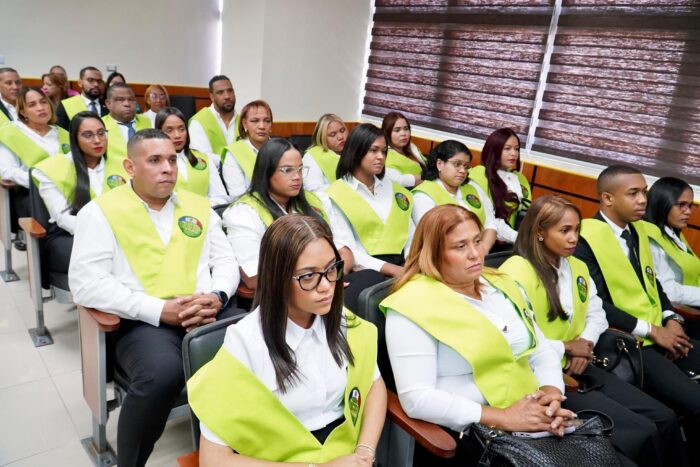 Graduacion Diplomado de “Rectificación de Actas del Estado Civil y Procedimientos de Cambio, Supresión y Añadidura de Nombre”