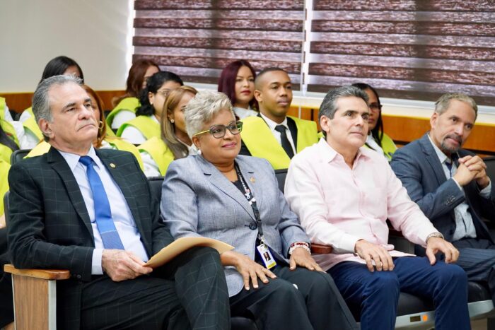 Graduacion Diplomado de “Rectificación de Actas del Estado Civil y Procedimientos de Cambio, Supresión y Añadidura de Nombre”