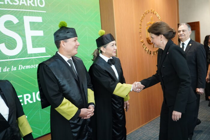 Audiencia Solemne Decime Tercer Aniversario