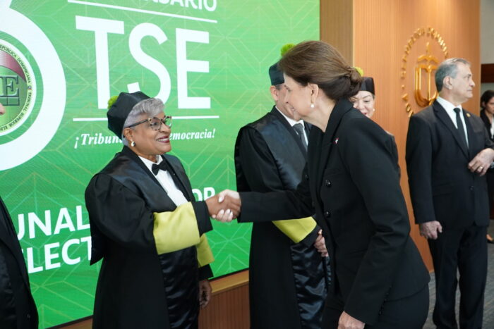 Audiencia Solemne Decime Tercer Aniversario