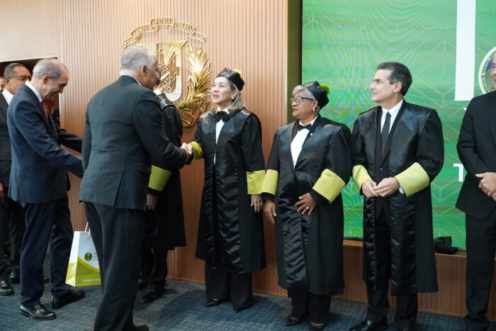 Audiencia Solemne Decime Tercer Aniversario