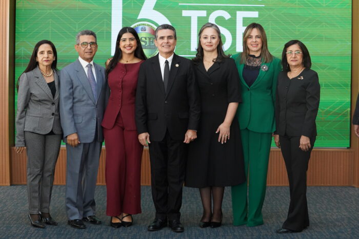 Audiencia Solemne Decime Tercer Aniversario