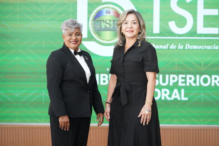 Audiencia Solemne Decime Tercer Aniversario