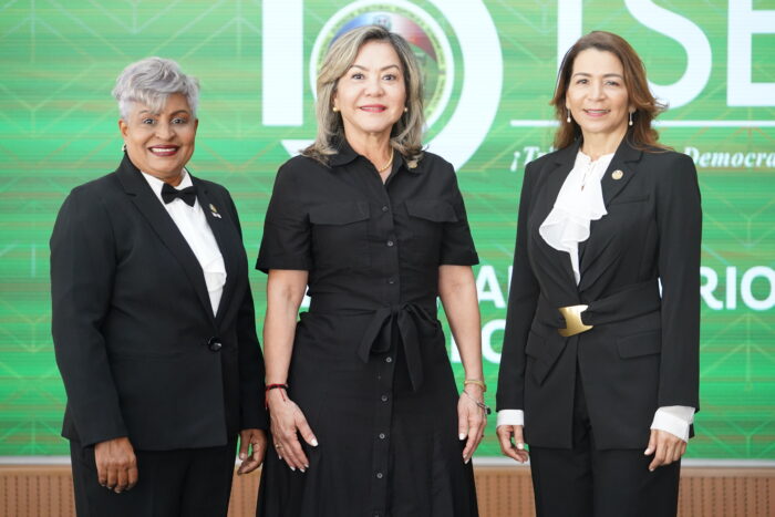 Audiencia Solemne Decime Tercer Aniversario