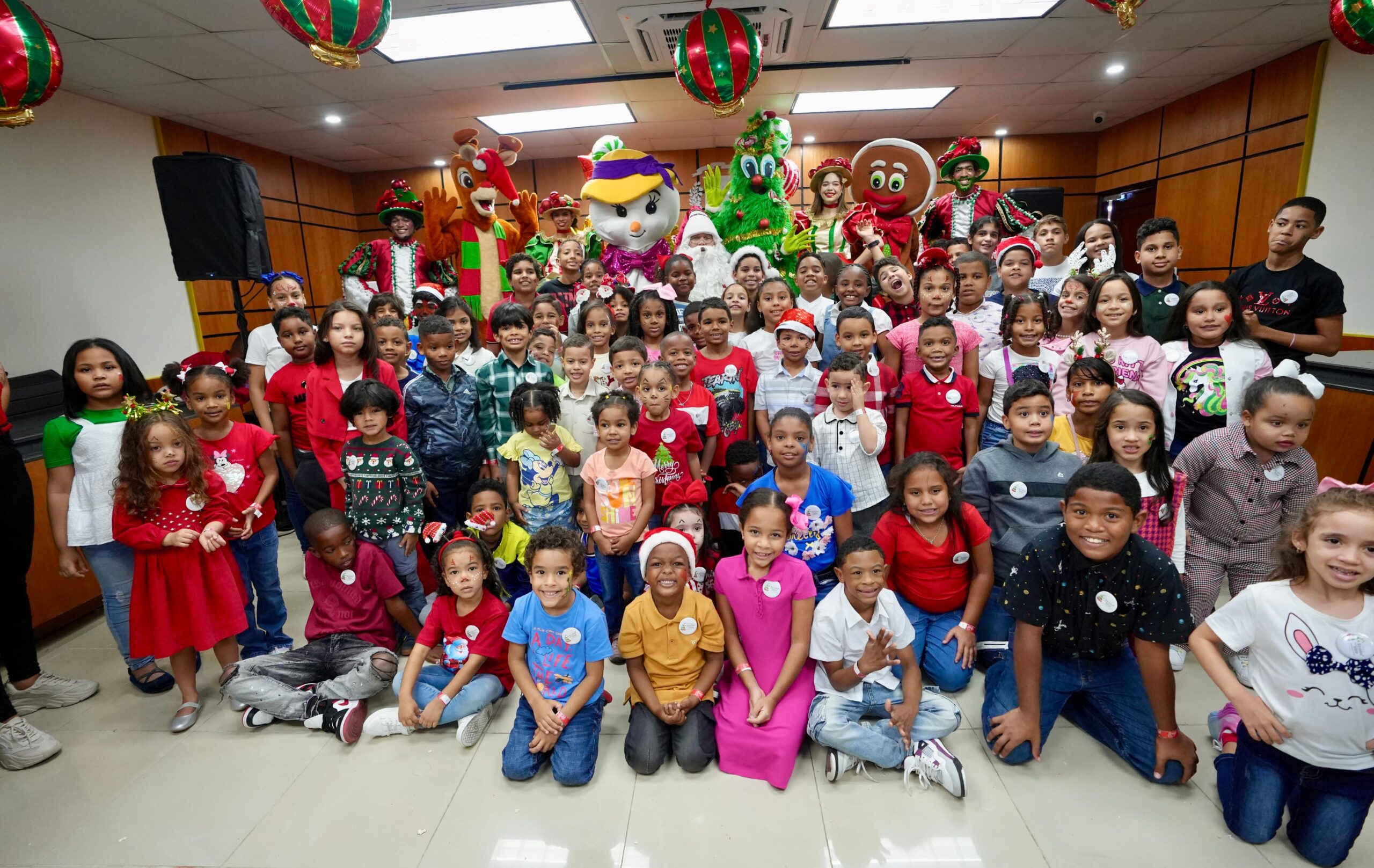 Tribunal Superior Eletoral celebra "Navidad con los Niños" con hijos de colaboradores