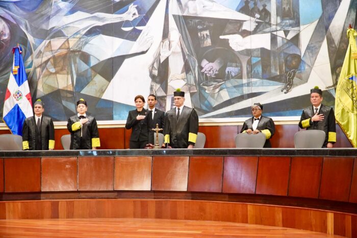 Audiencia Solemne Decime Tercer Aniversario