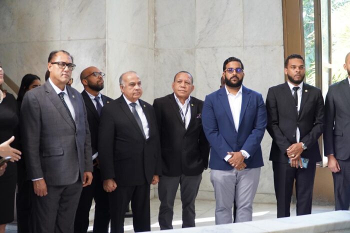 Ofrenda Floral Decime Tercer Aniversario