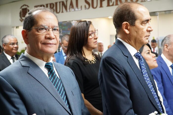 Desvelamiento de la galeria virtual de ex jueces y juezas - Decimo Tercer Aniversario